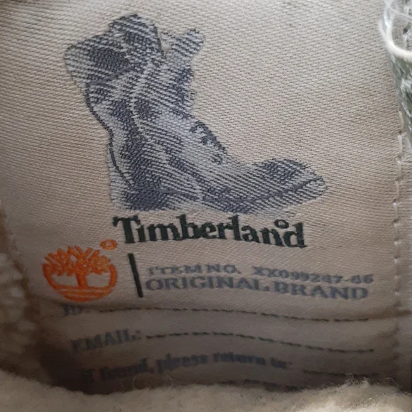 Timberland Women's Sherpa Winter Rain Resistant Boots - Picture 8 of 11